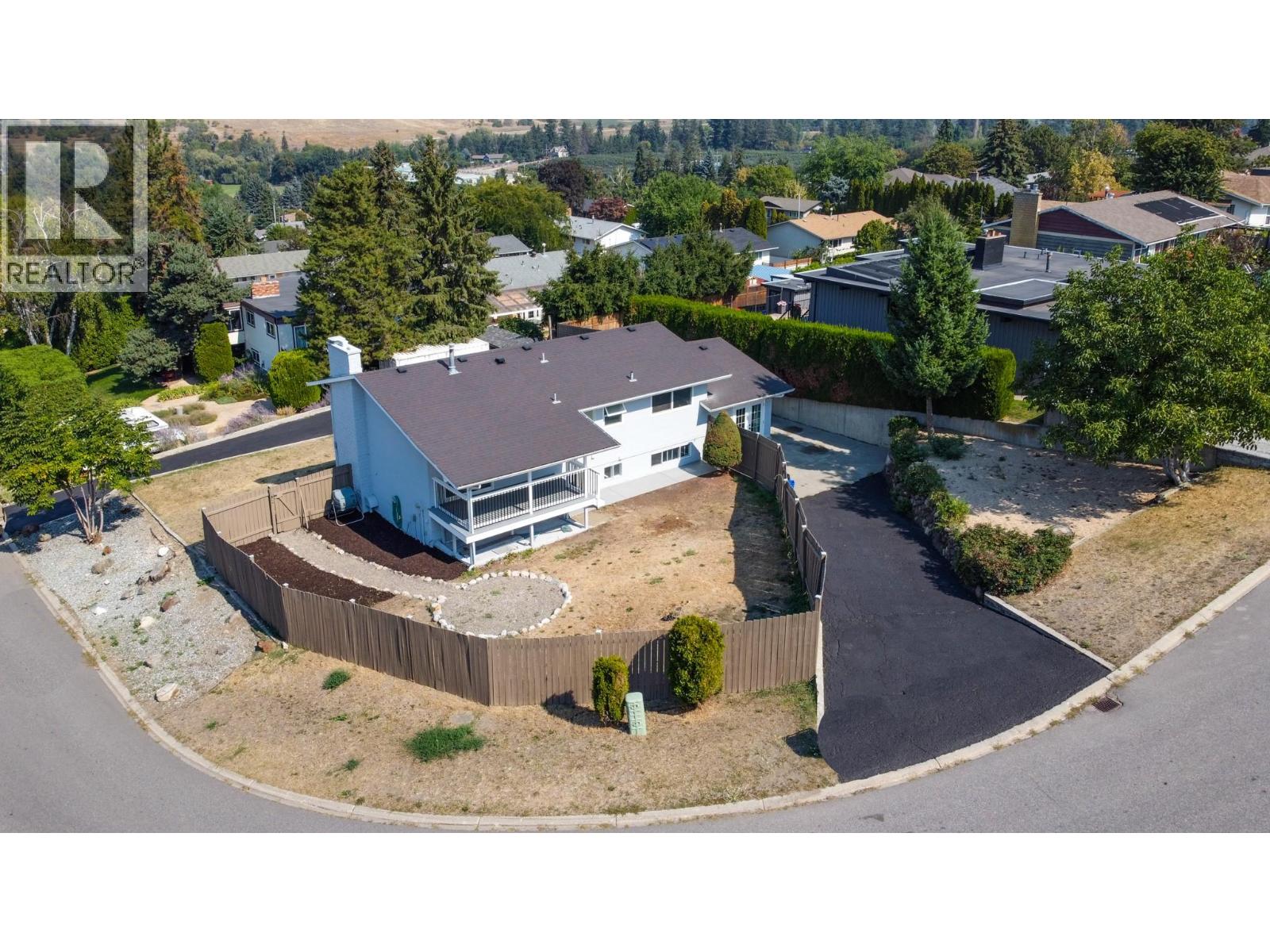 11429 Priest Valley Drive, Coldstream, British Columbia  V1B 1B4 - Photo 6 - 10362261