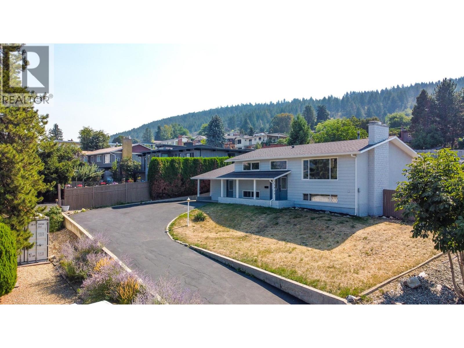 11429 Priest Valley Drive, Coldstream, British Columbia  V1B 1B4 - Photo 2 - 10362261