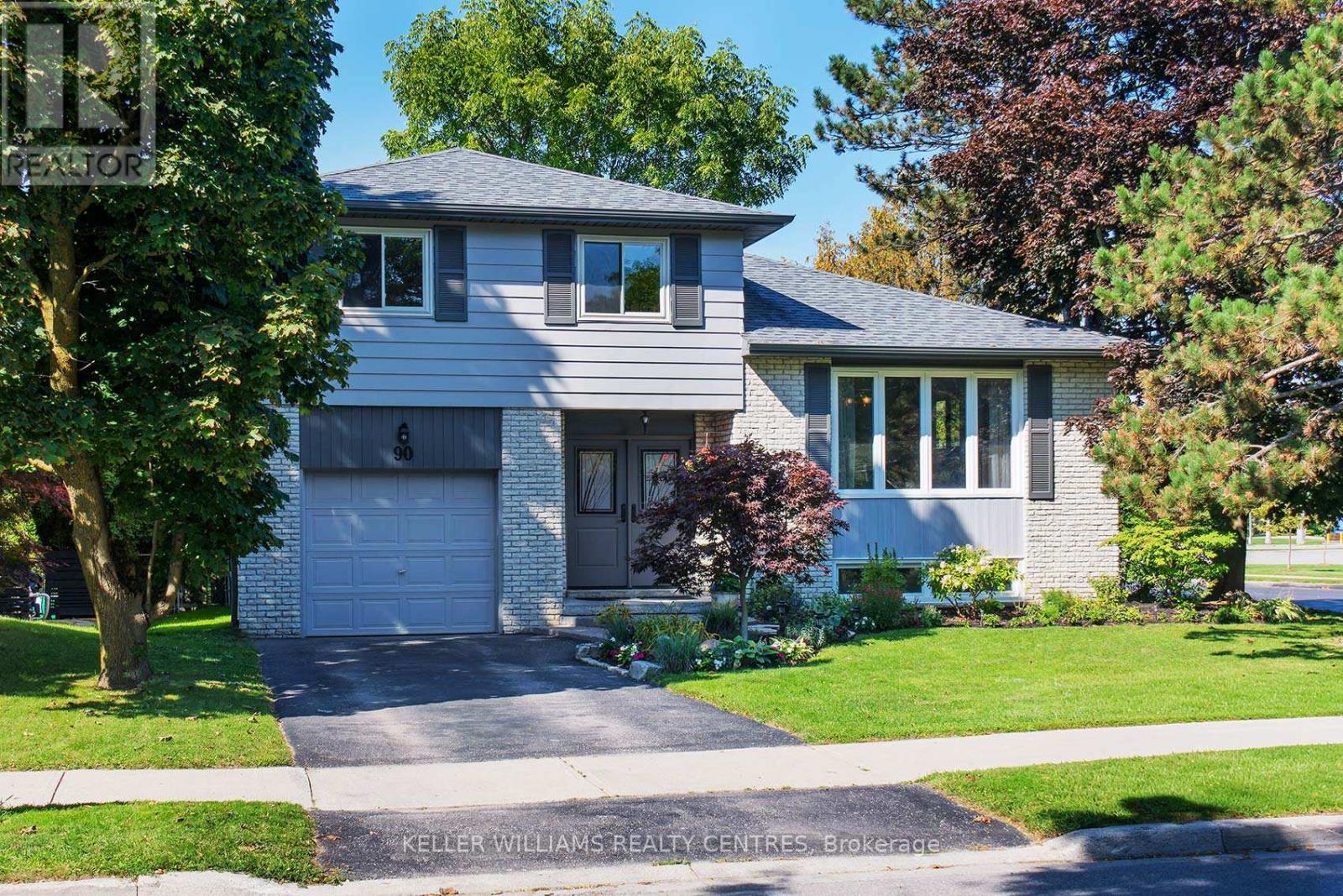 Property at 90 THICKETWOOD BOULEVARD image 1