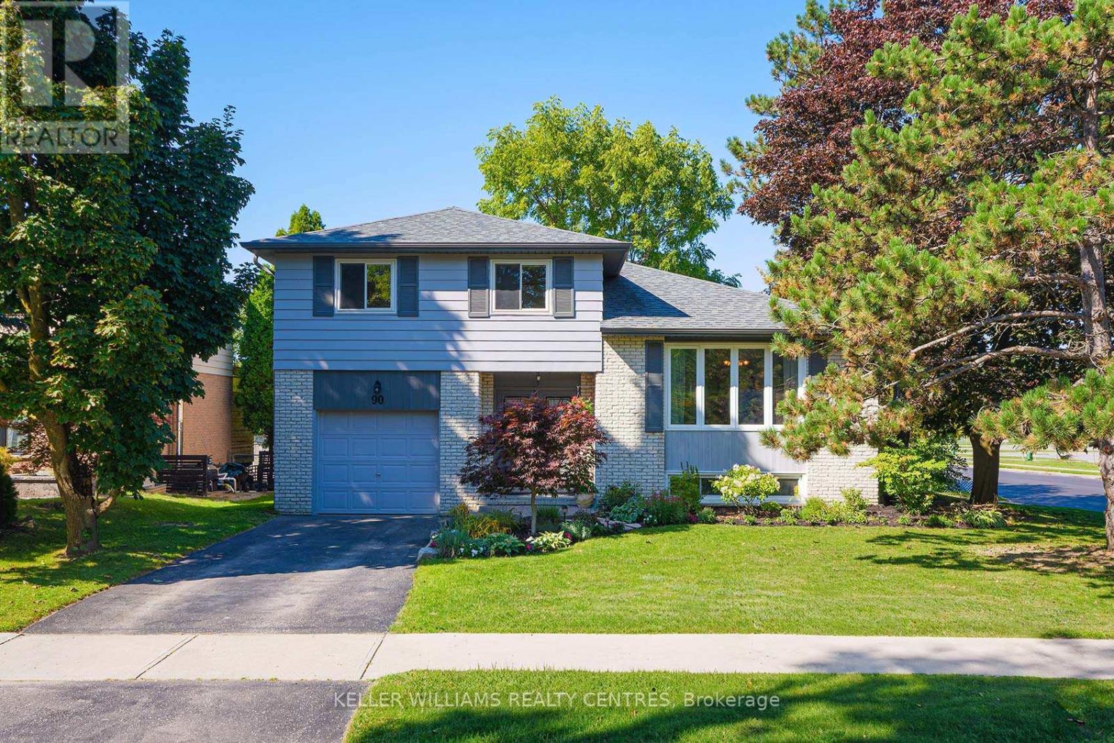 Property at 90 THICKETWOOD BOULEVARD image 2