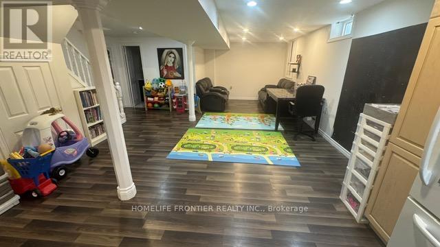 30 Gatesgill Street, Brampton (Brampton West), Ontario  L6X 3T2 - Photo 29 - W12398856