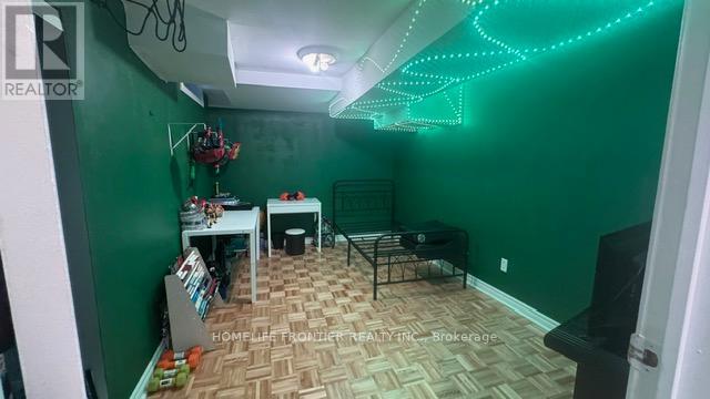 30 Gatesgill Street, Brampton (Brampton West), Ontario  L6X 3T2 - Photo 31 - W12398856
