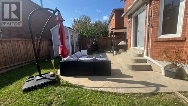 30 Gatesgill Street, Brampton (Brampton West), Ontario  L6X 3T2 - Photo 33 - W12398856