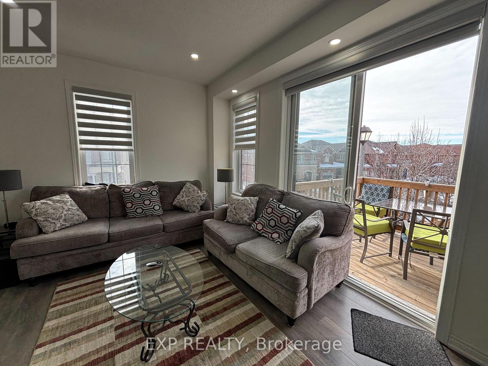 34 Faye Street, Brampton, Ontario  L6P 4M9 - Photo 11 - W12398942