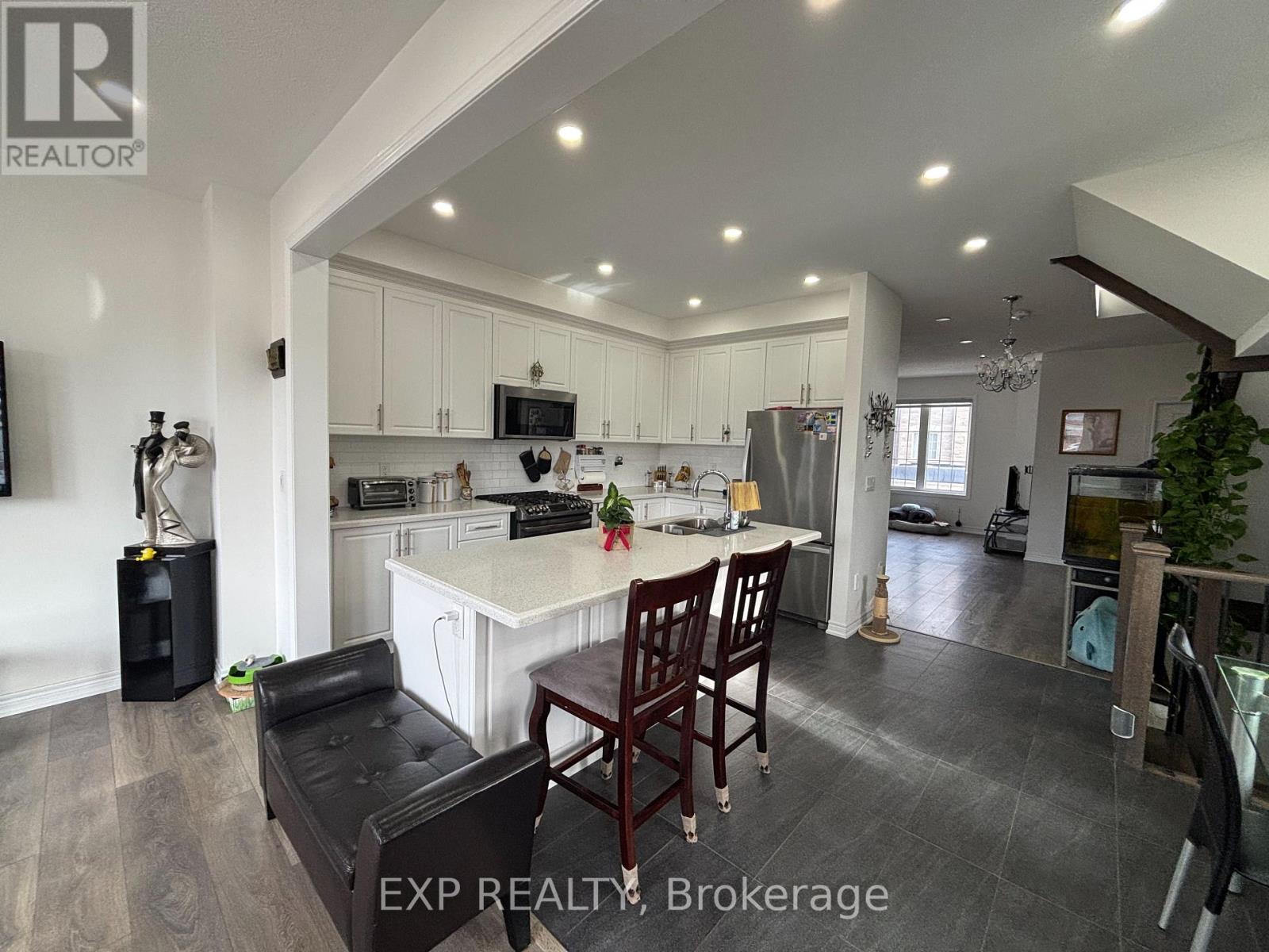 34 Faye Street, Brampton, Ontario  L6P 4M9 - Photo 14 - W12398942