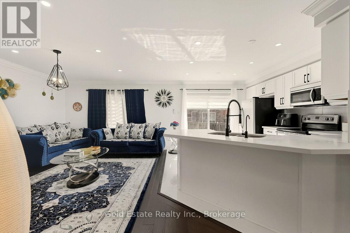 83 Willet Terrace, Milton (Ha Harrison), Ontario  L9T 7B9 - Photo 12 - W12398954