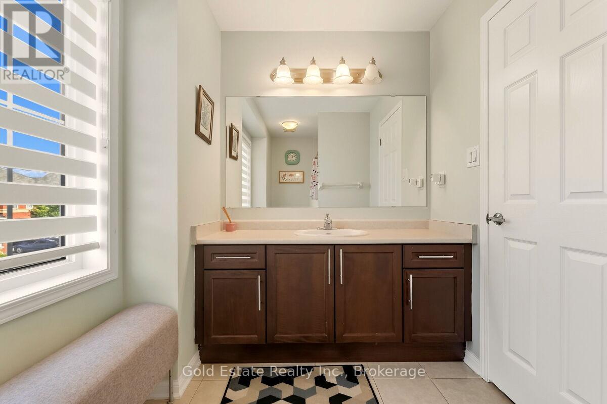 83 Willet Terrace, Milton (Ha Harrison), Ontario  L9T 7B9 - Photo 36 - W12398954