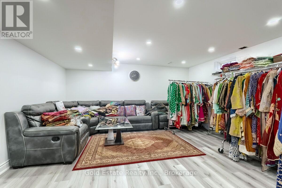 83 Willet Terrace, Milton (Ha Harrison), Ontario  L9T 7B9 - Photo 42 - W12398954