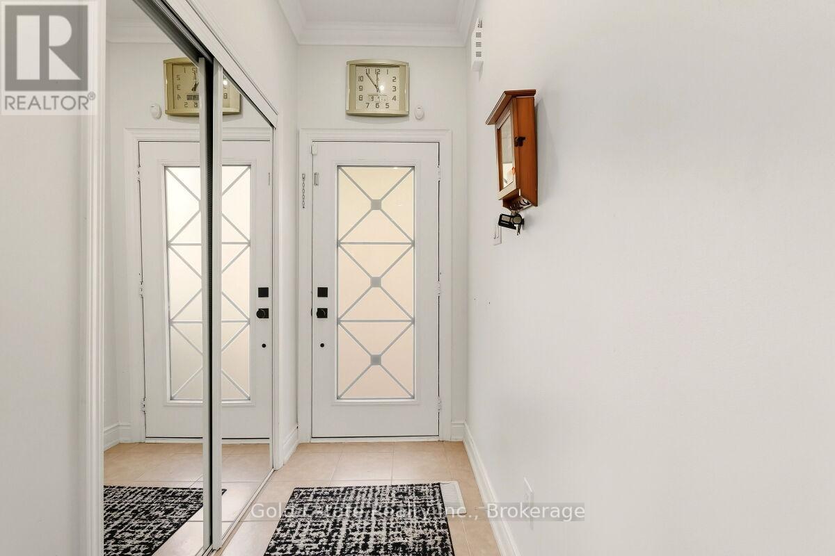 83 Willet Terrace, Milton (Ha Harrison), Ontario  L9T 7B9 - Photo 9 - W12398954