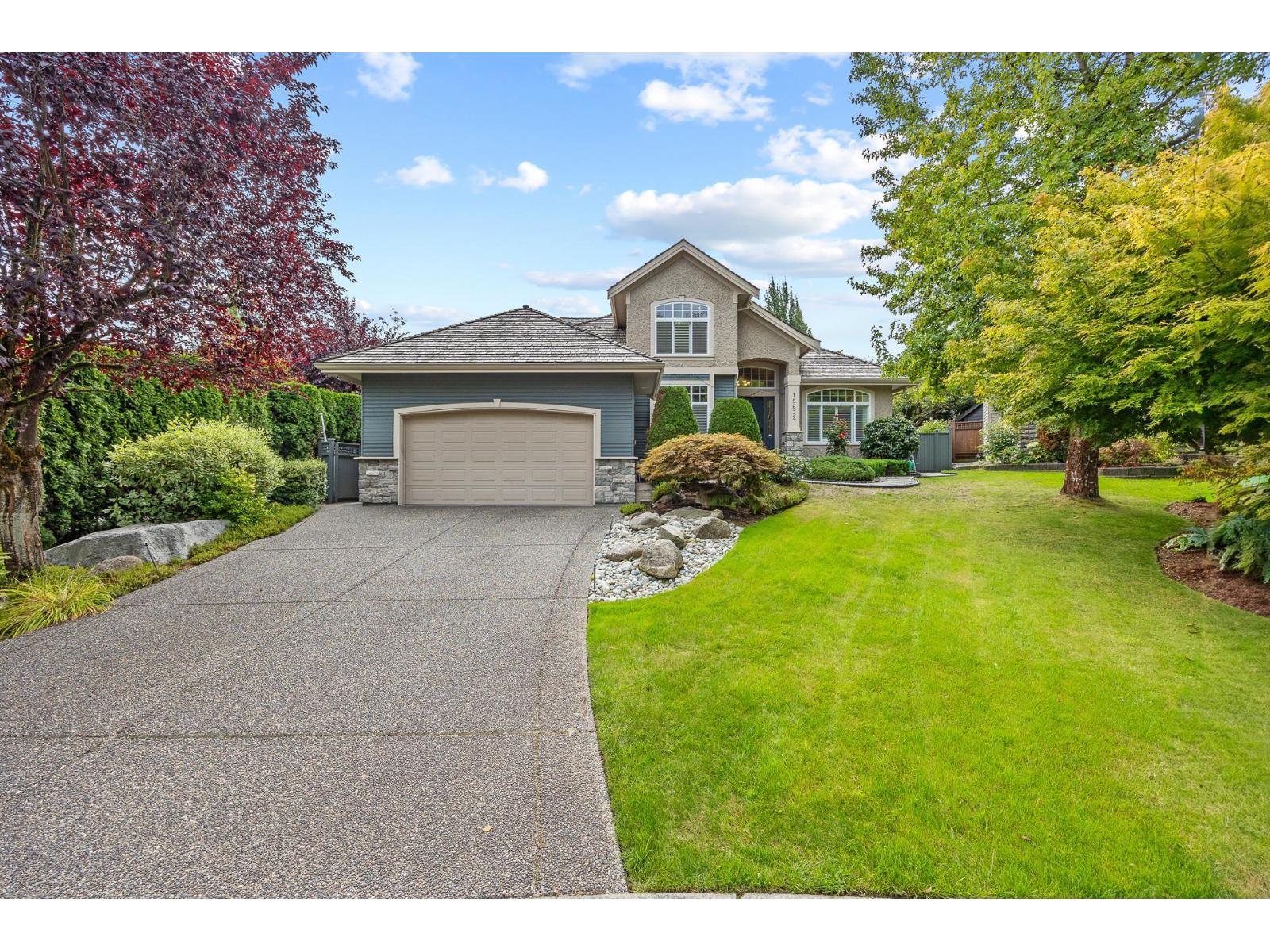 15632 37 Avenue, Surrey, British Columbia  V3Z 0L4 - Photo 2 - R3046142
