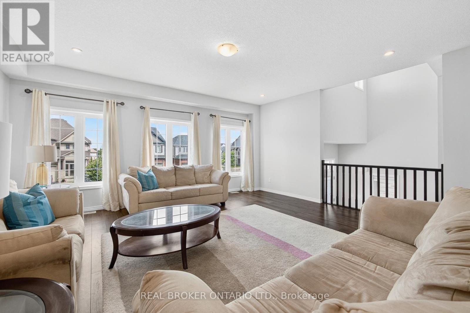 326 Moorlands Crescent, Kitchener, Ontario  N2P 0C5 - Photo 12 - X12366099