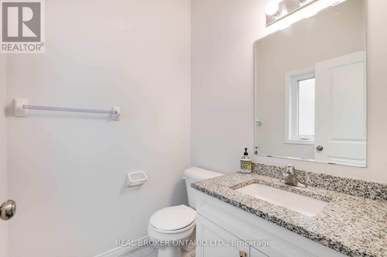 326 Moorlands Crescent, Kitchener, Ontario  N2P 0C5 - Photo 13 - X12366099