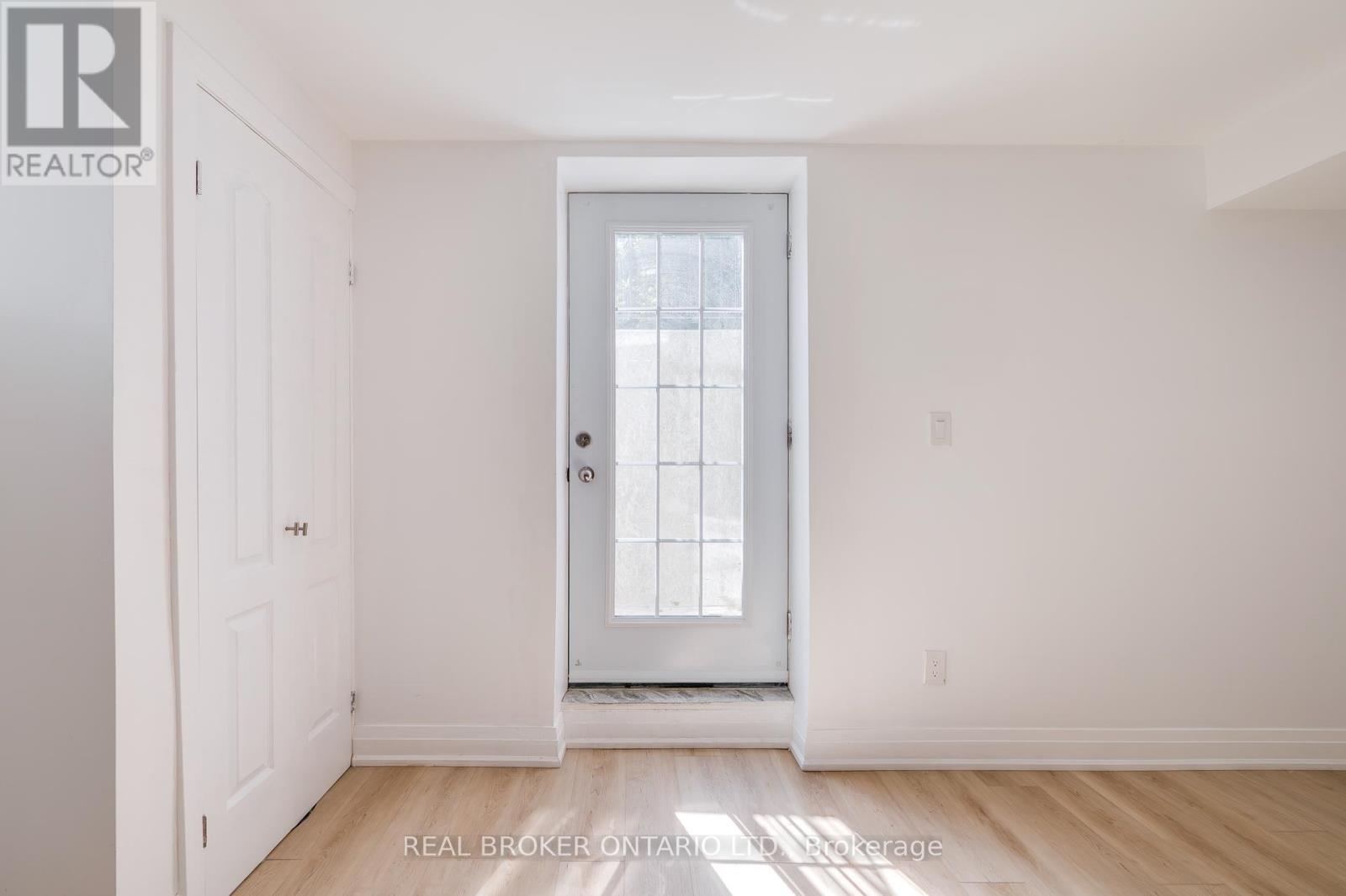 326 Moorlands Crescent, Kitchener, Ontario  N2P 0C5 - Photo 42 - X12366099