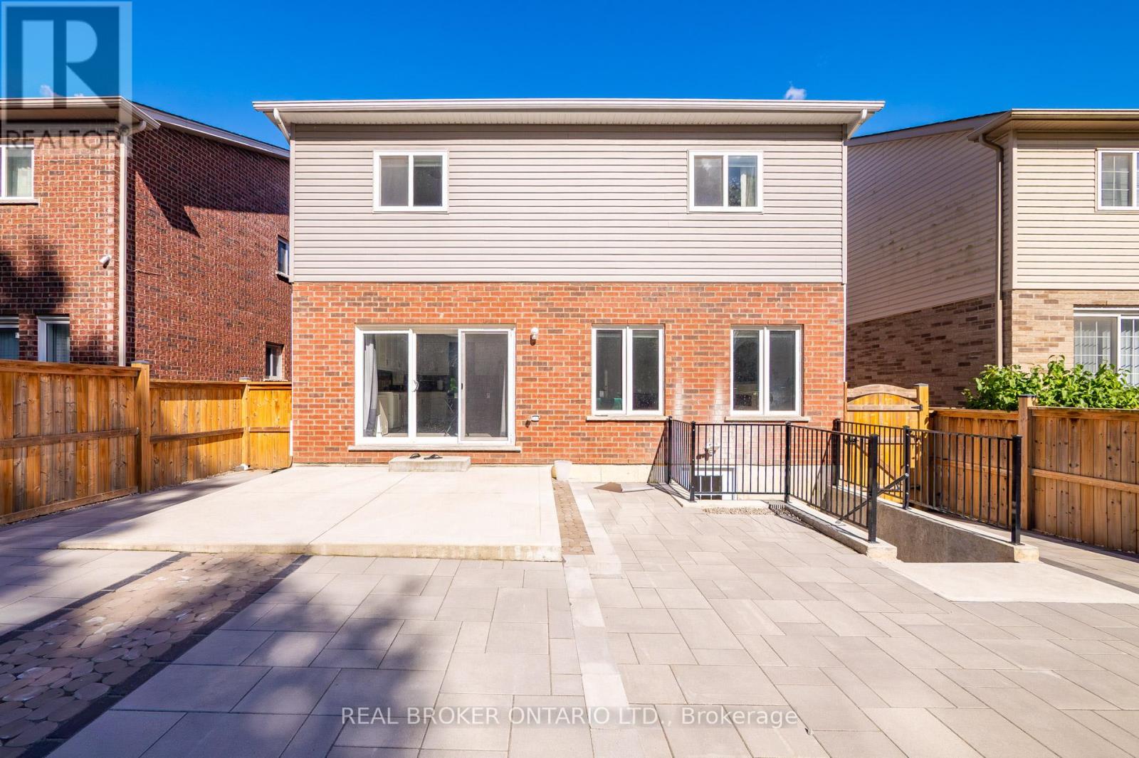 326 Moorlands Crescent, Kitchener, Ontario  N2P 0C5 - Photo 43 - X12366099