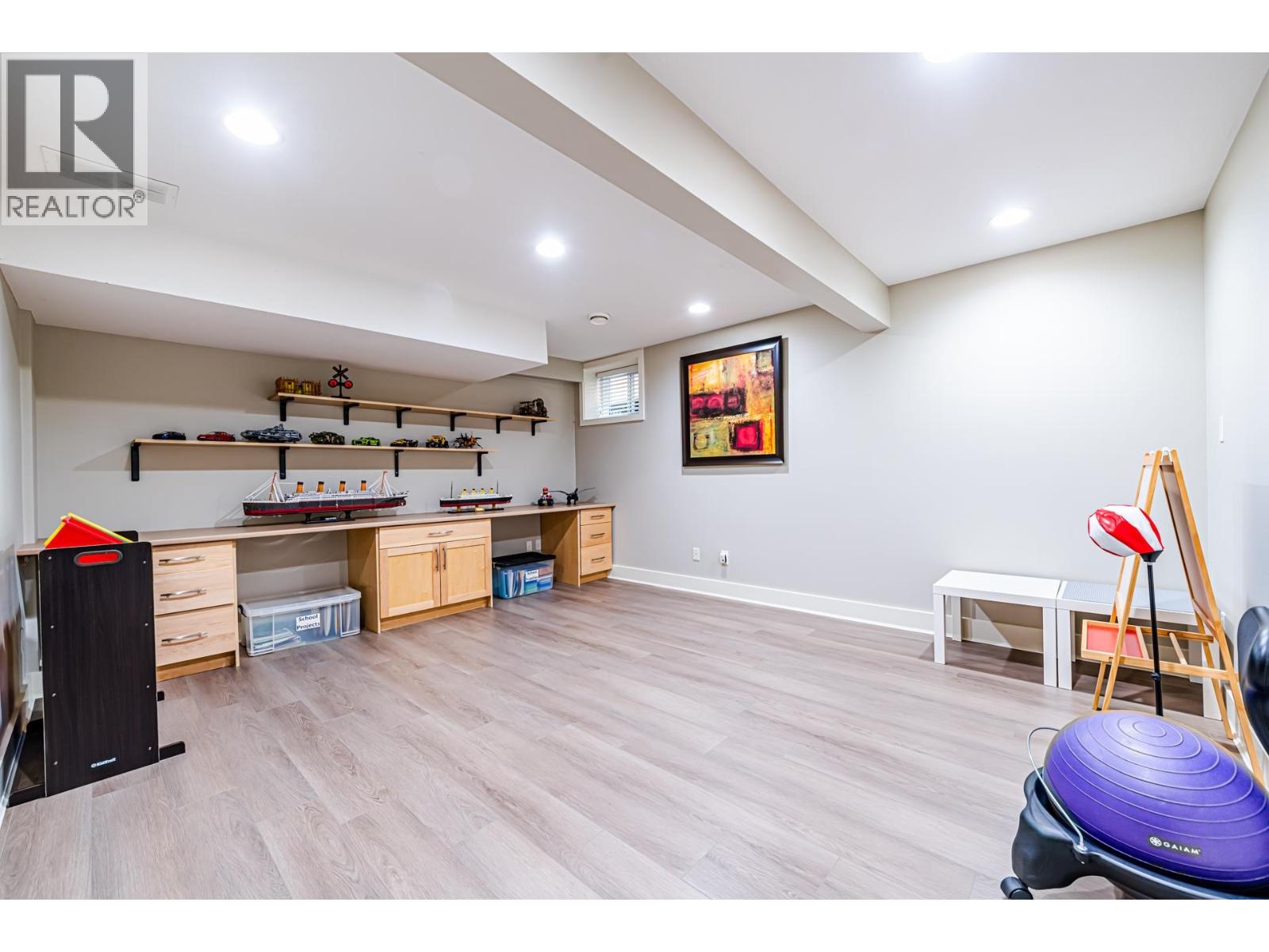 1226 Liverpool Street, Coquitlam, British Columbia  V3B 8E7 - Photo 35 - R3040142