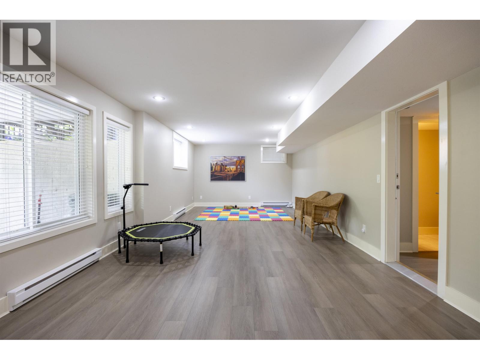 1226 Liverpool Street, Coquitlam, British Columbia  V3B 8E7 - Photo 34 - R3040142
