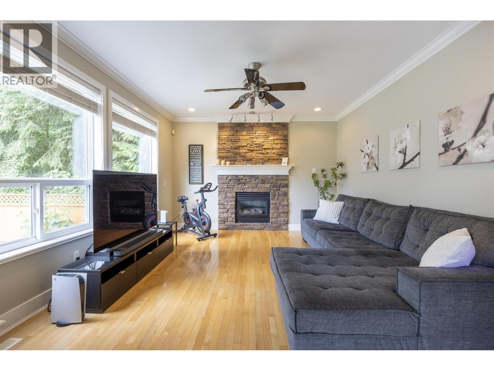 1226 Liverpool Street, Coquitlam, British Columbia  V3B 8E7 - Photo 11 - R3040142