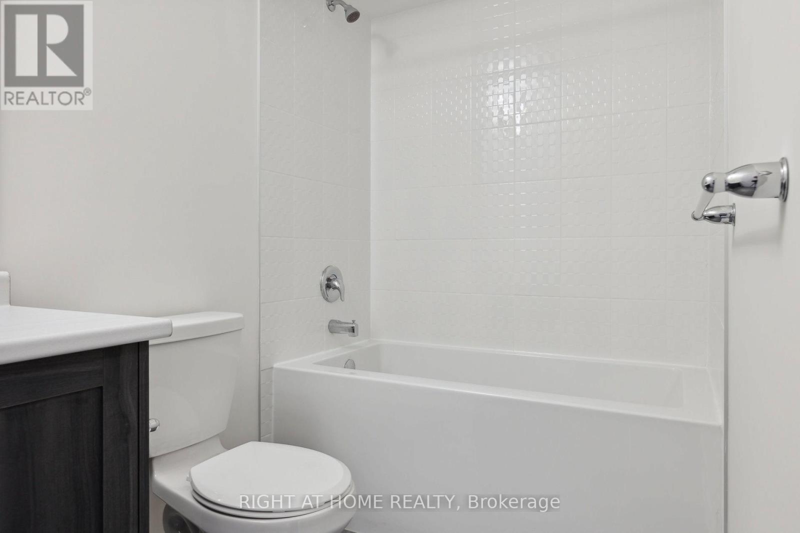(Upper) - 20 Lively Way, Whitby, Ontario  L1R 0S3 - Photo 12 - E12398969