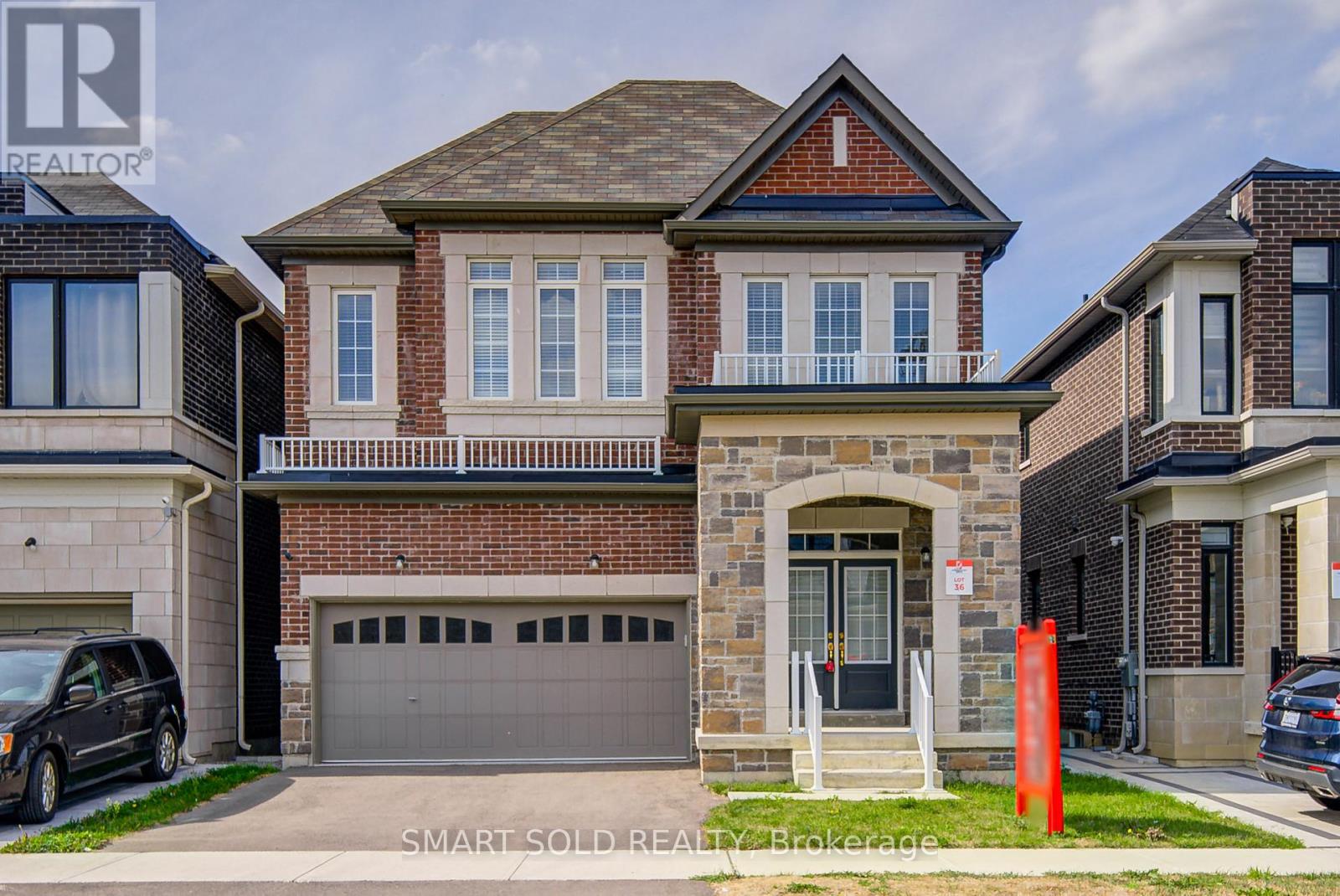 156 HARTNEY DRIVE, Richmond Hill, Ontario