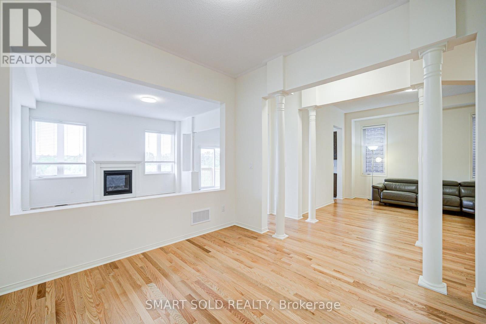 156 Hartney Drive, Richmond Hill, Ontario  L4S 0L1 - Photo 11 - N12398959