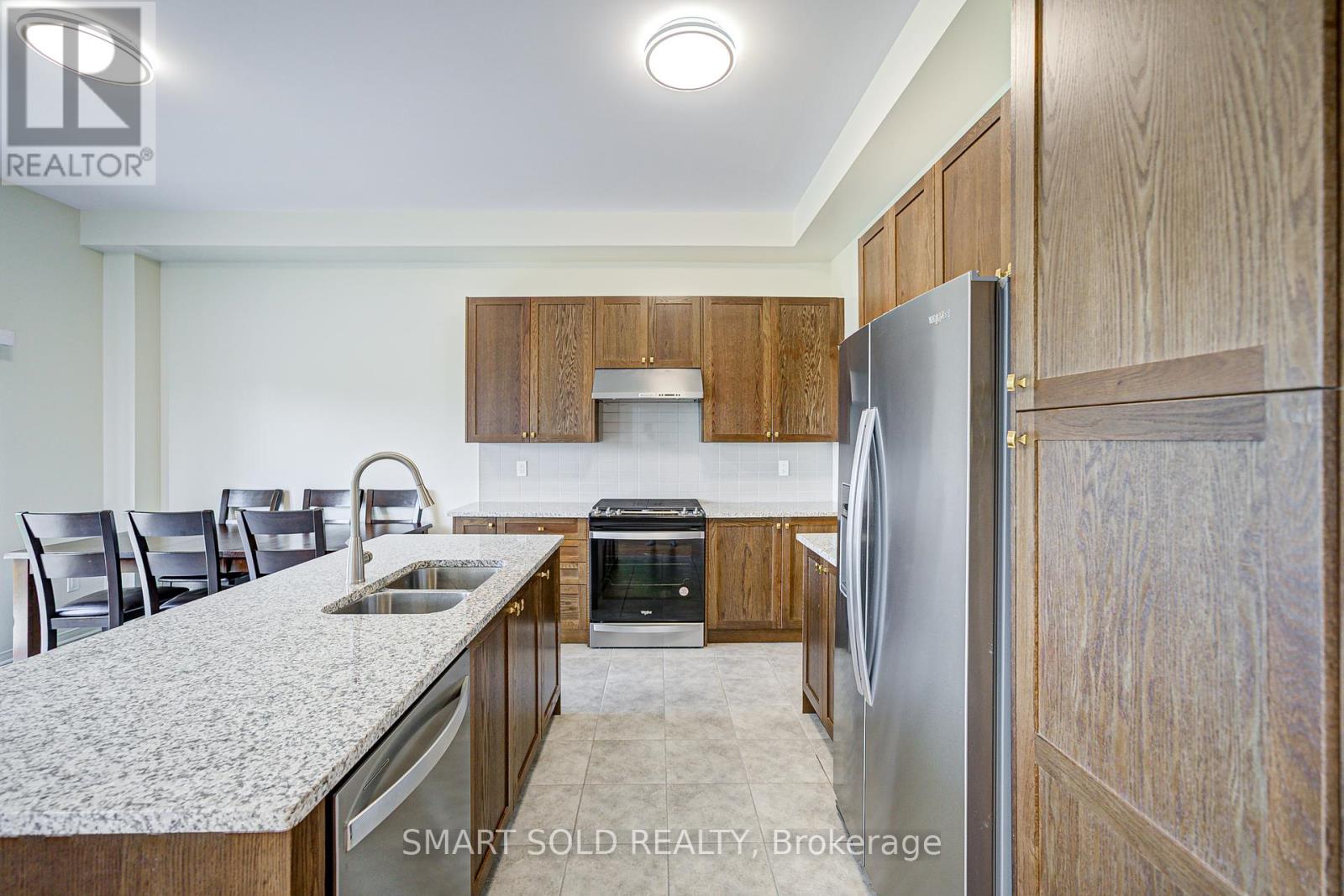 156 Hartney Drive, Richmond Hill, Ontario  L4S 0L1 - Photo 14 - N12398959