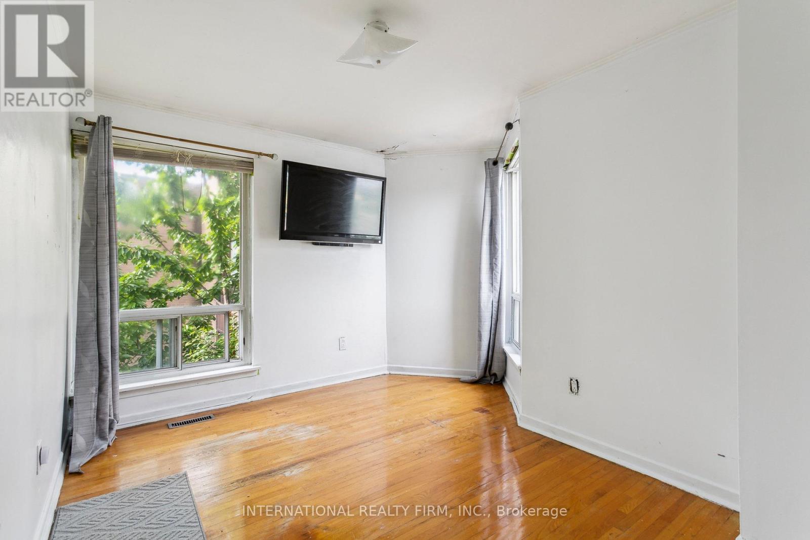 106 - 250 John Garland Boulevard, Toronto (West Humber-Clairville), Ontario  M9V 1N8 - Photo 30 - W12398967