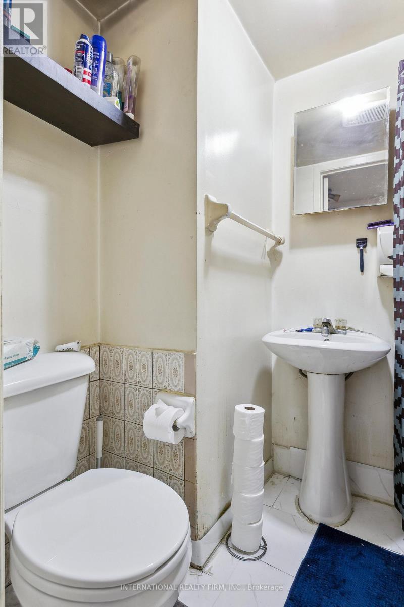 106 - 250 John Garland Boulevard, Toronto (West Humber-Clairville), Ontario  M9V 1N8 - Photo 38 - W12398967