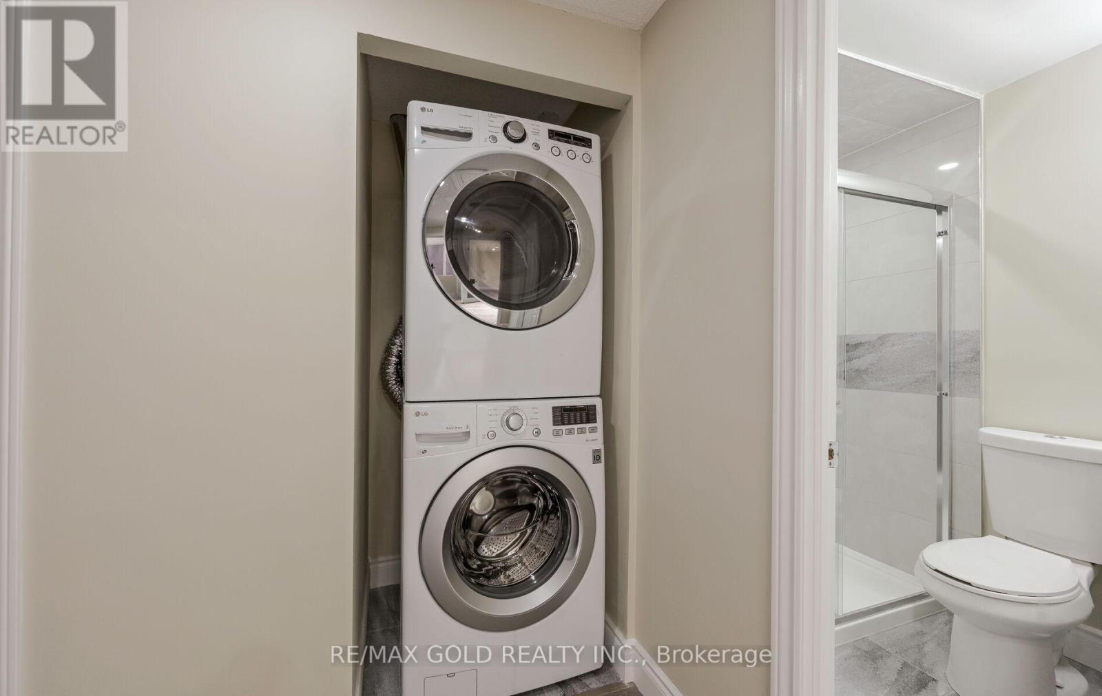 11 Huronia Court, Brampton, Ontario  L6S 2C7 - Photo 26 - W12398983