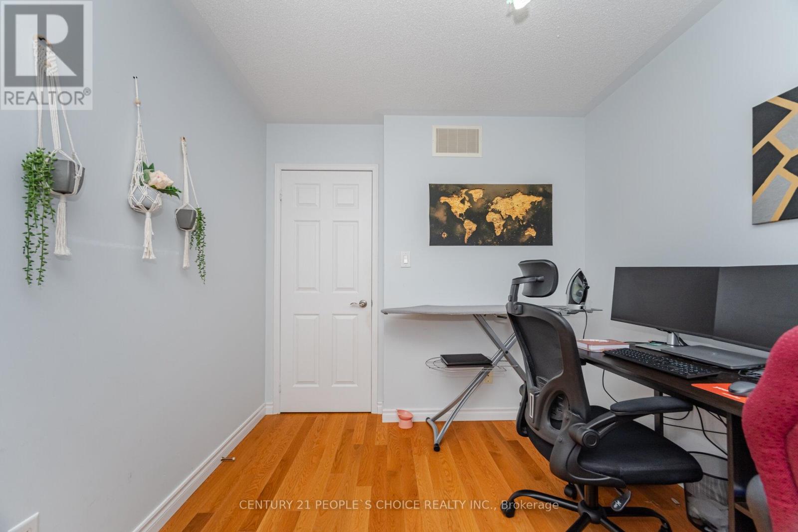 7055 Fairmeadow Crescent, Mississauga, Ontario  L5N 8R6 - Photo 39 - W12398984