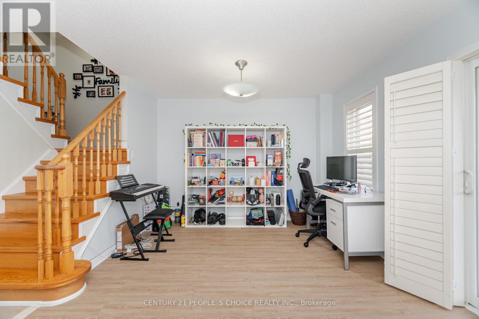 7055 Fairmeadow Crescent, Mississauga, Ontario  L5N 8R6 - Photo 43 - W12398984