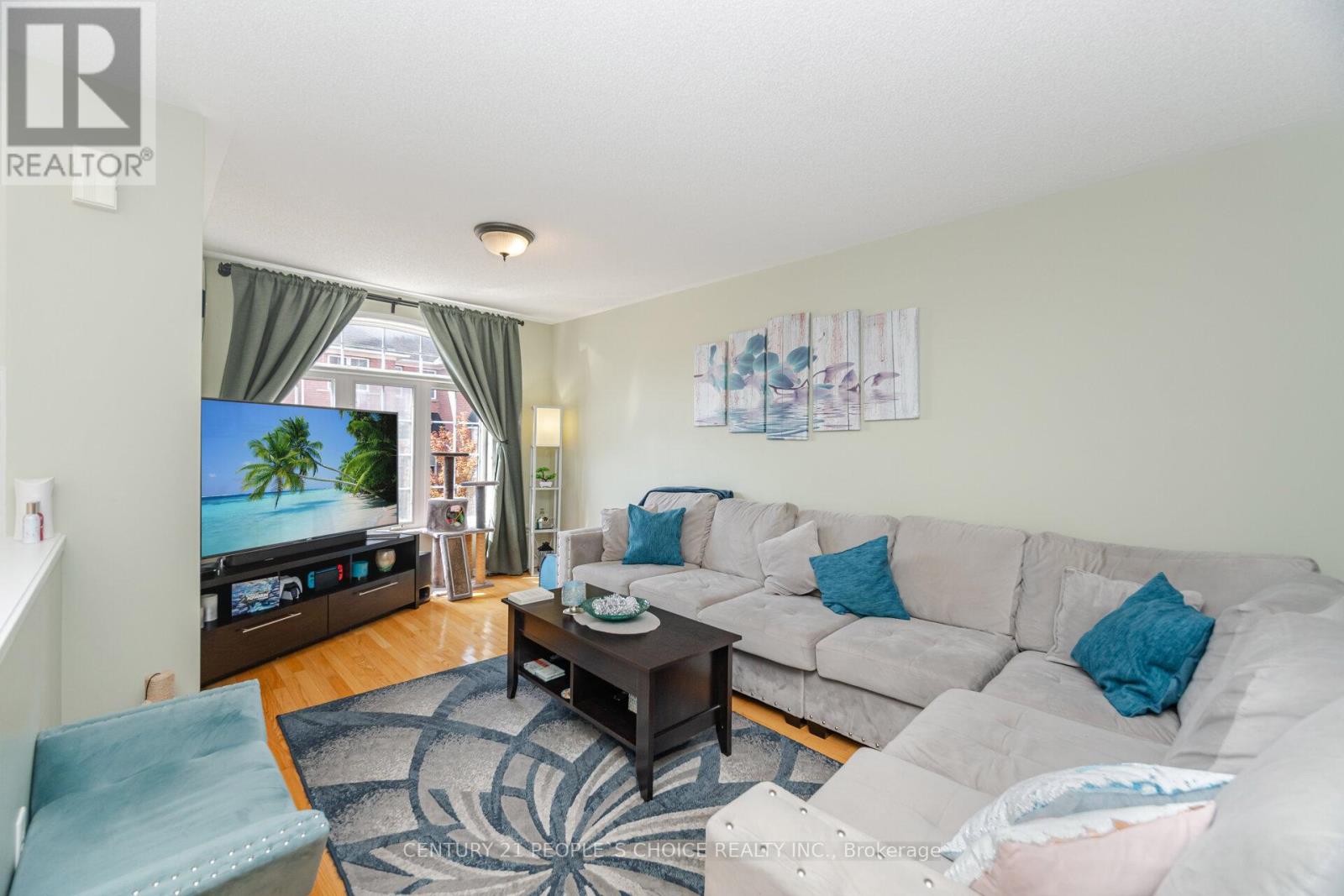 7055 Fairmeadow Crescent, Mississauga, Ontario  L5N 8R6 - Photo 9 - W12398984