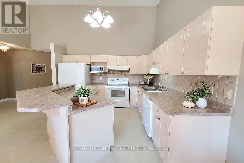 48 - 1077 Hamilton Road, London East, Ontario  N5W 6G3 - Photo 14 - X12399024
