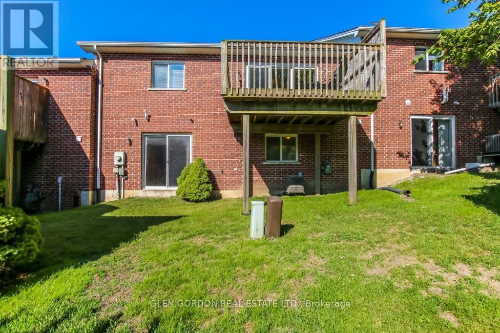 48 - 1077 Hamilton Road, London East, Ontario  N5W 6G3 - Photo 27 - X12399024