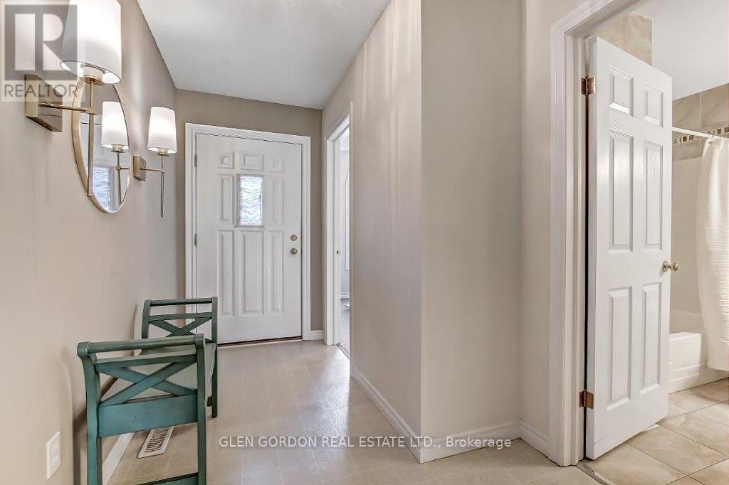 48 - 1077 Hamilton Road, London East, Ontario  N5W 6G3 - Photo 3 - X12399024