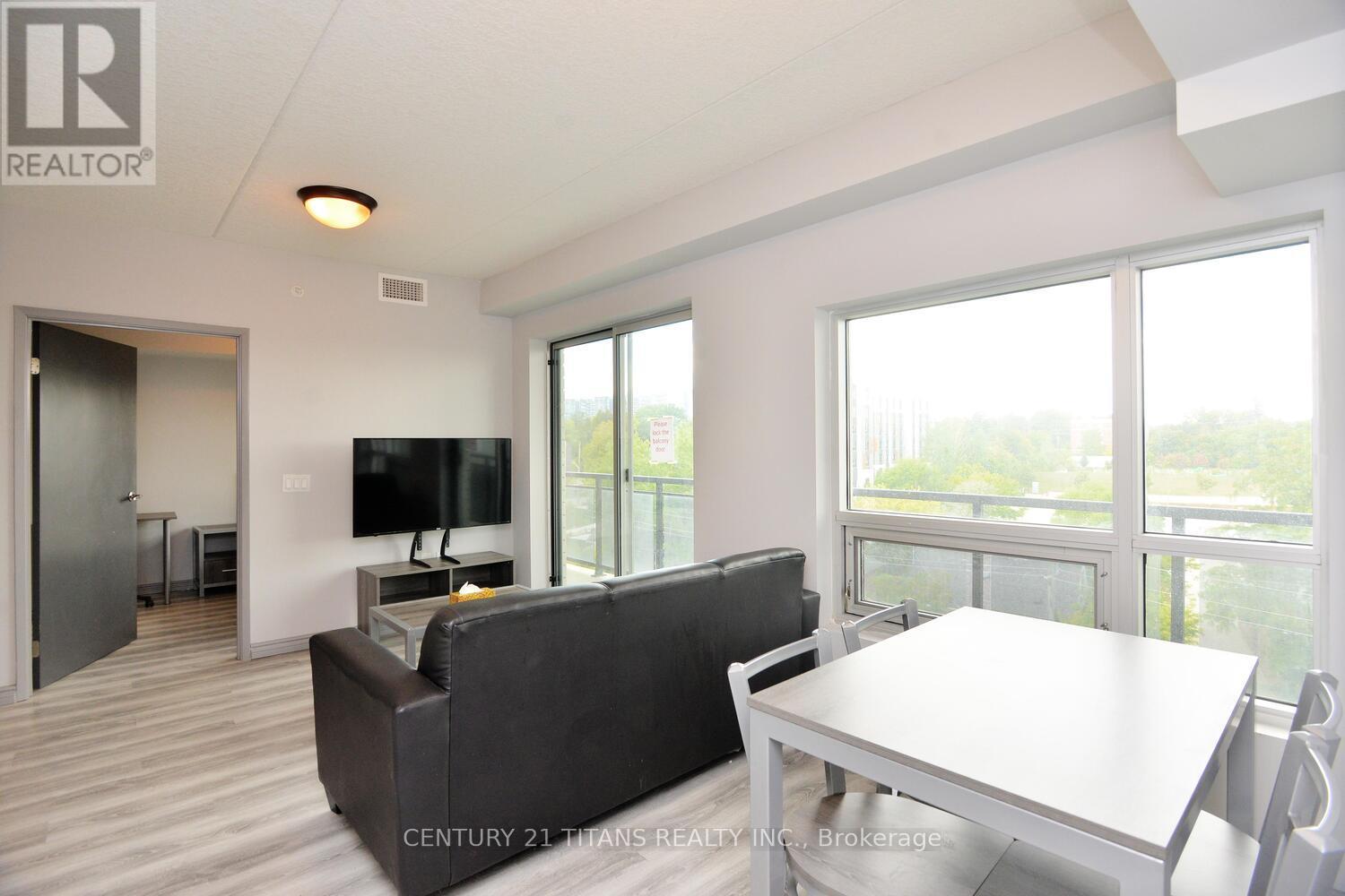 G405 - 275 Larch Street, Waterloo, Ontario  N2L 3R2 - Photo 10 - X12398976