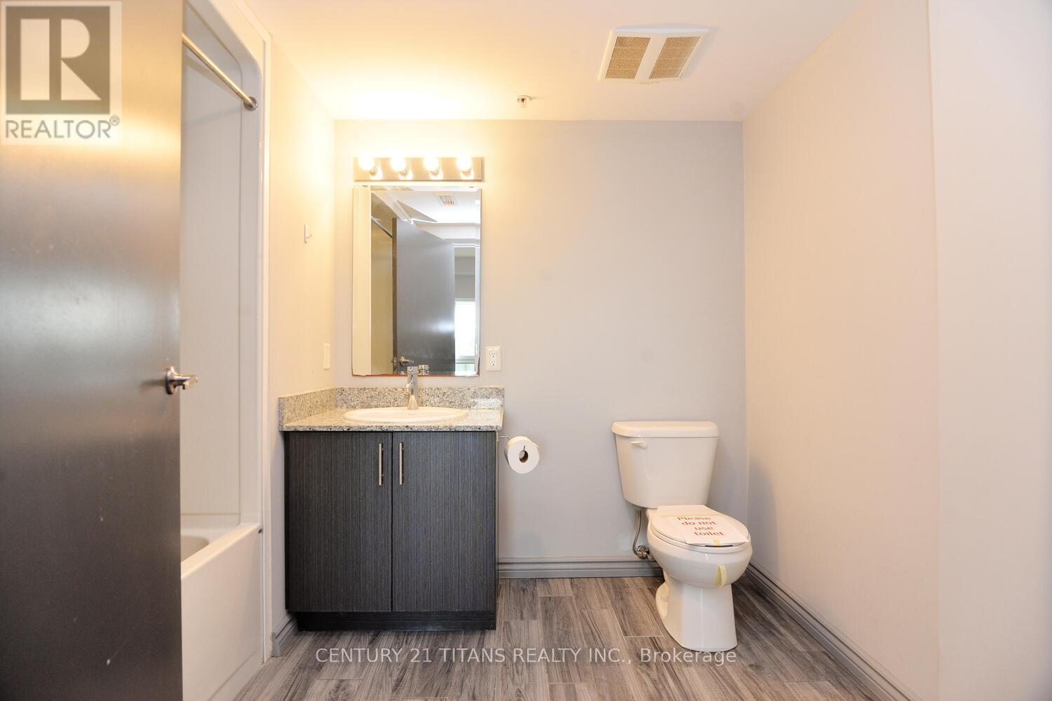 G405 - 275 Larch Street, Waterloo, Ontario  N2L 3R2 - Photo 14 - X12398976