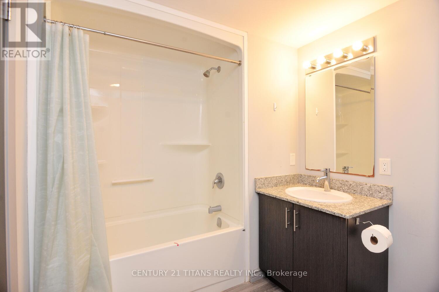 G405 - 275 Larch Street, Waterloo, Ontario  N2L 3R2 - Photo 15 - X12398976