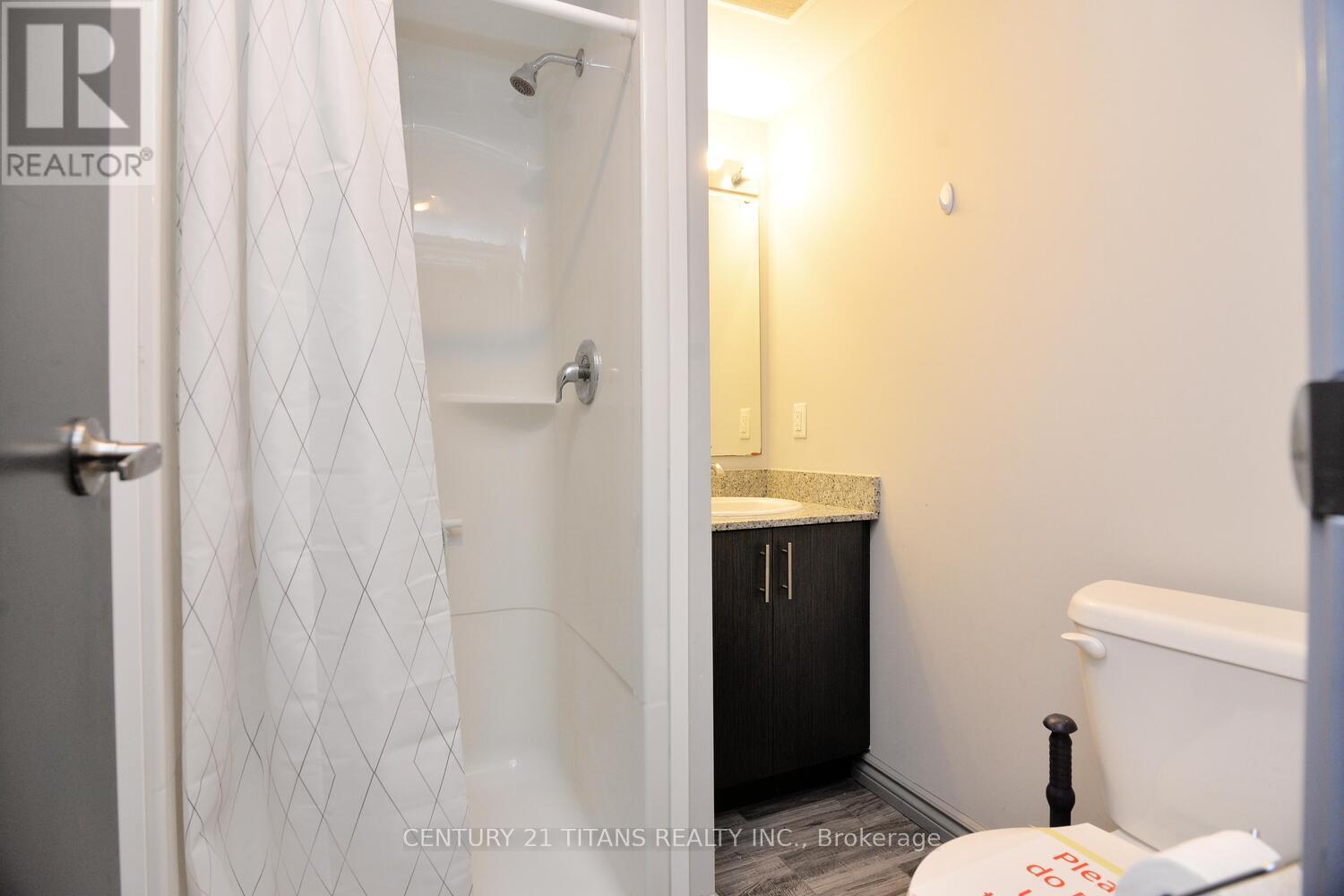 G405 - 275 Larch Street, Waterloo, Ontario  N2L 3R2 - Photo 18 - X12398976