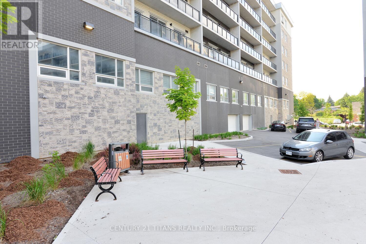 G405 - 275 Larch Street, Waterloo, Ontario  N2L 3R2 - Photo 25 - X12398976