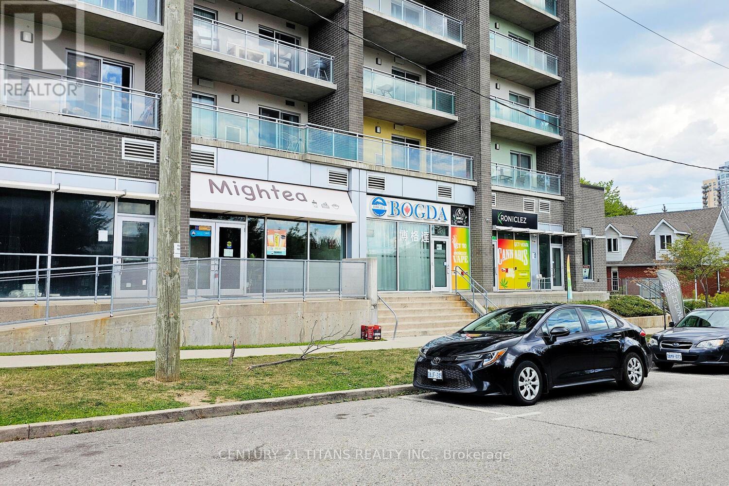 G405 - 275 Larch Street, Waterloo, Ontario  N2L 3R2 - Photo 28 - X12398976