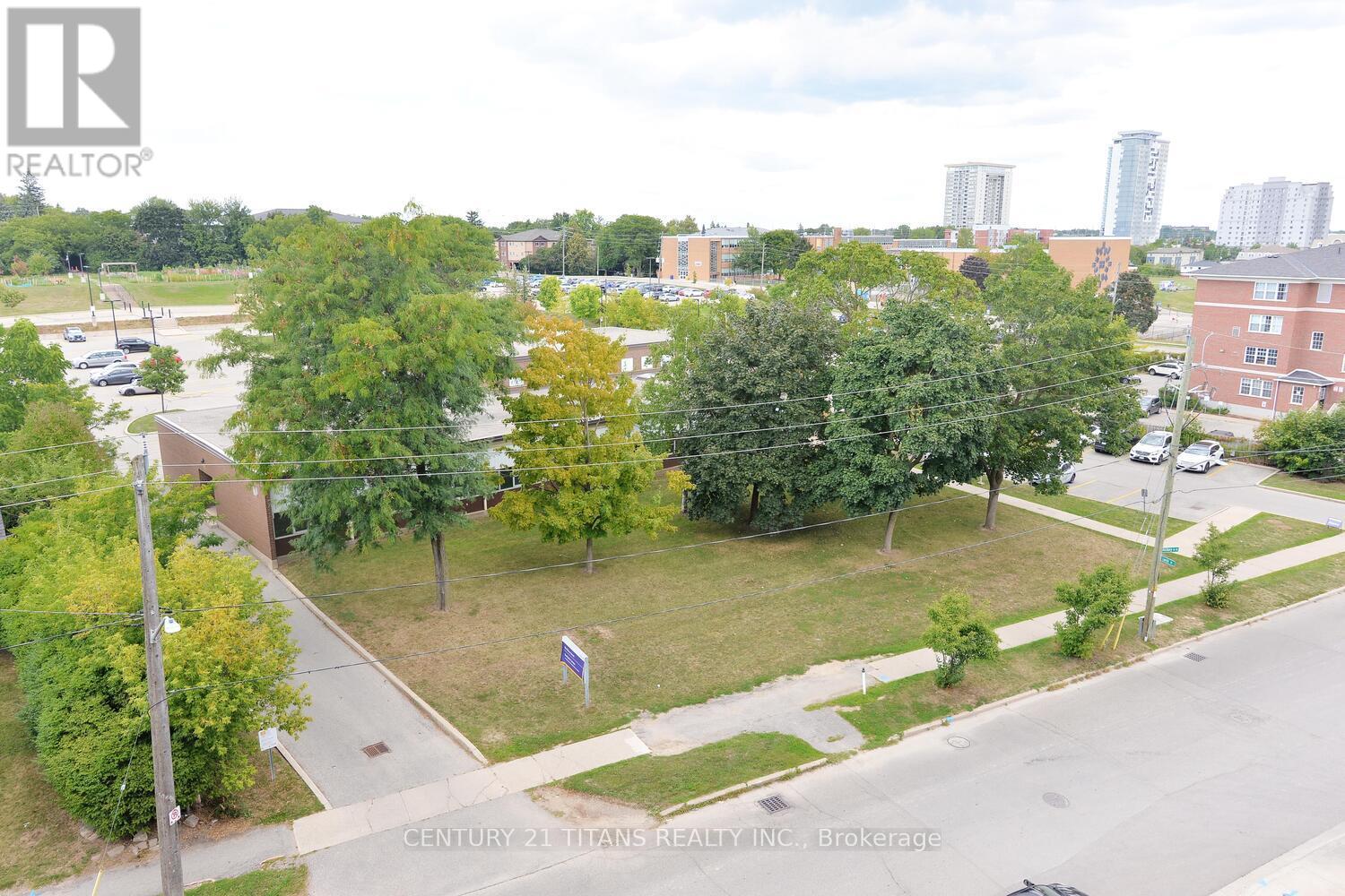 G405 - 275 Larch Street, Waterloo, Ontario  N2L 3R2 - Photo 30 - X12398976