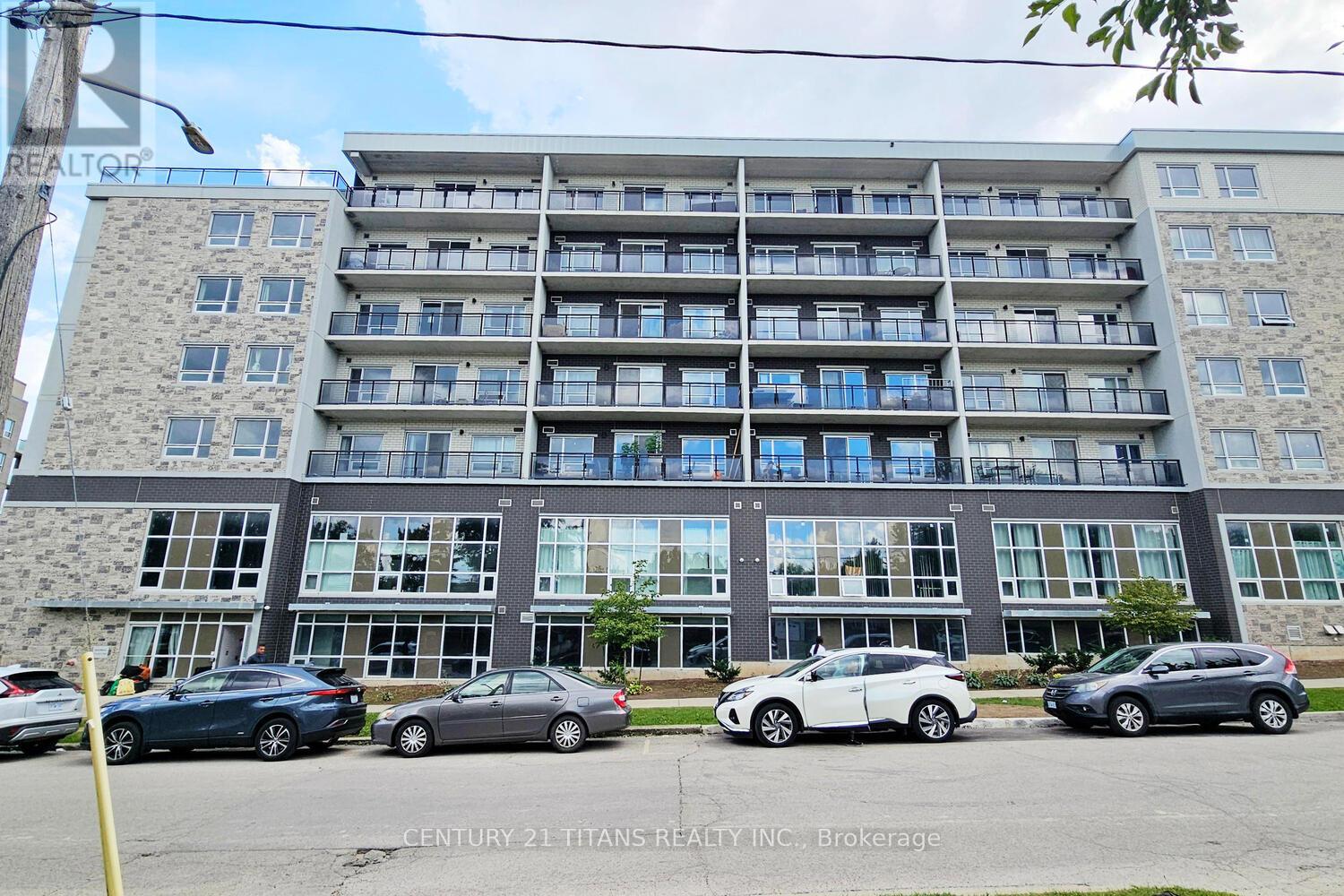 G405 - 275 Larch Street, Waterloo, Ontario  N2L 3R2 - Photo 38 - X12398976