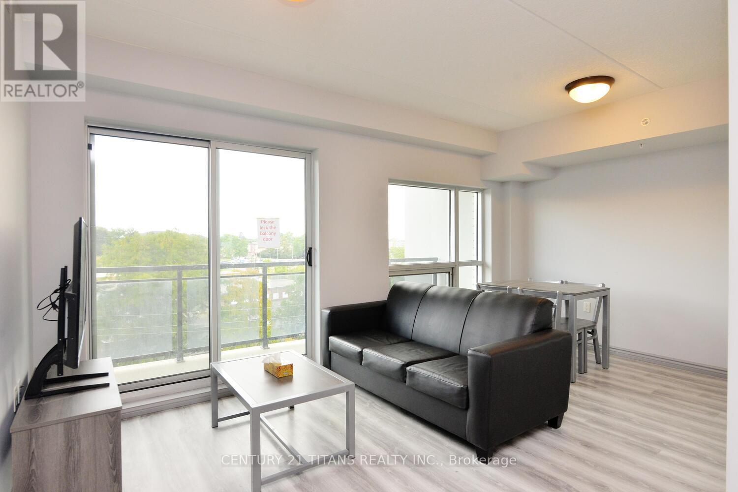 G405 - 275 Larch Street, Waterloo, Ontario  N2L 3R2 - Photo 6 - X12398976