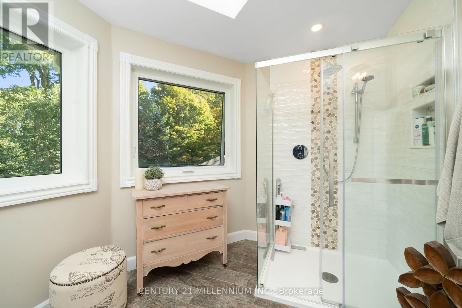 7 Erinwood Drive, Erin, Ontario  N0B 1T0 - Photo 22 - X12398994