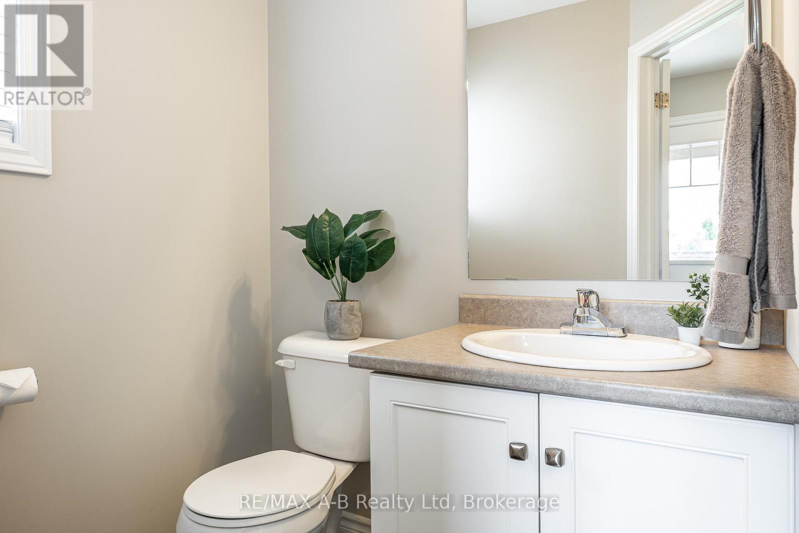 500 Forman Avenue, Stratford, Ontario  N5A 0C5 - Photo 8 - X12399010