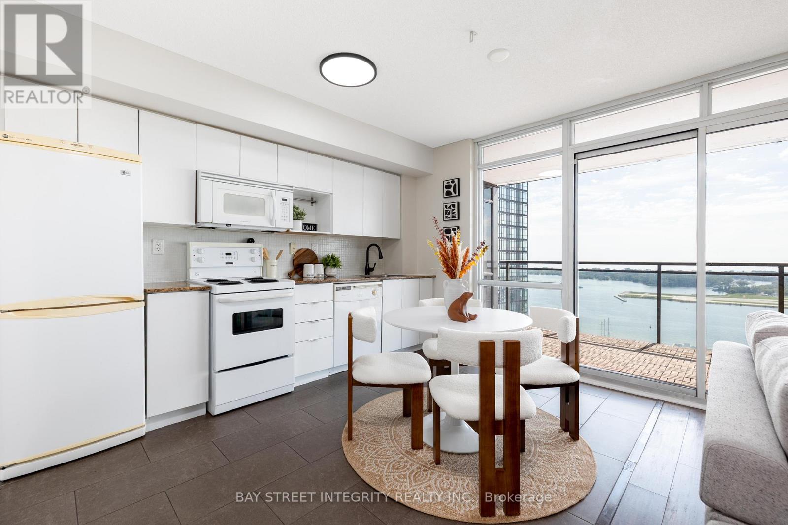 3511 - 15 Fort York Boulevard, Toronto, Ontario  M5V 3Y4 - Photo 23 - C12399025