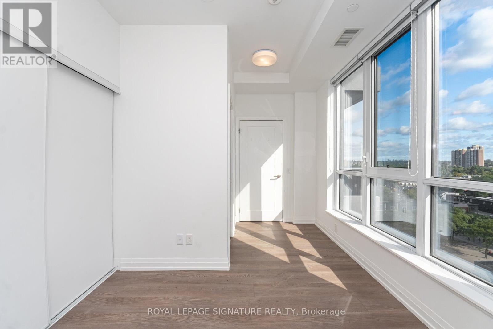 910 - 286 Main Street, Toronto, Ontario  M4C 0B3 - Photo 11 - E12399018