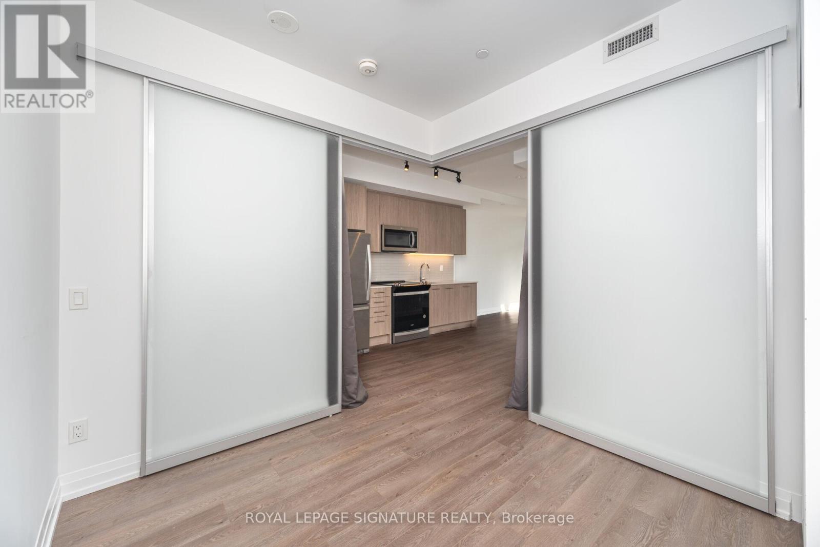 910 - 286 Main Street, Toronto, Ontario  M4C 0B3 - Photo 12 - E12399018
