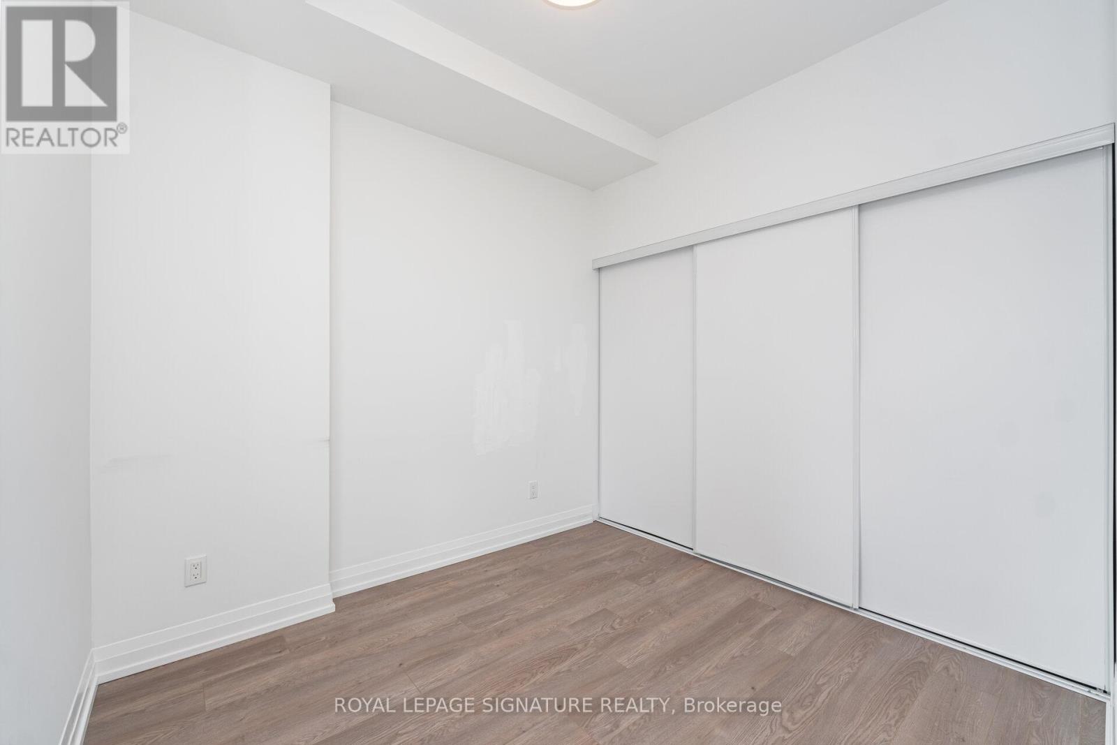 910 - 286 Main Street, Toronto, Ontario  M4C 0B3 - Photo 13 - E12399018