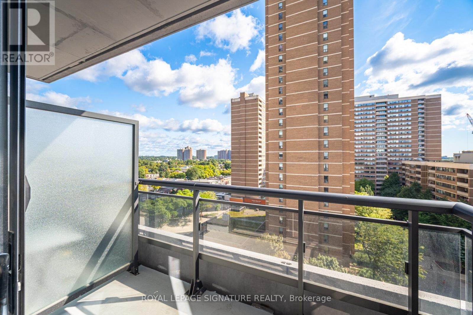 910 - 286 Main Street, Toronto, Ontario  M4C 0B3 - Photo 17 - E12399018